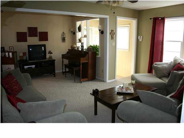 2521 E Aloma, Wichita, KS 67211