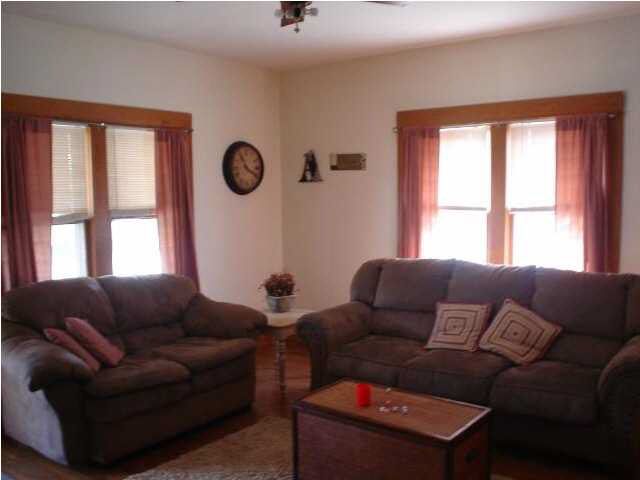 612 E 12th, Winfield, KS 67156