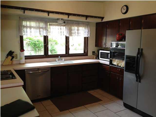 2456 W Wilson Dr, Wichita, KS 67204