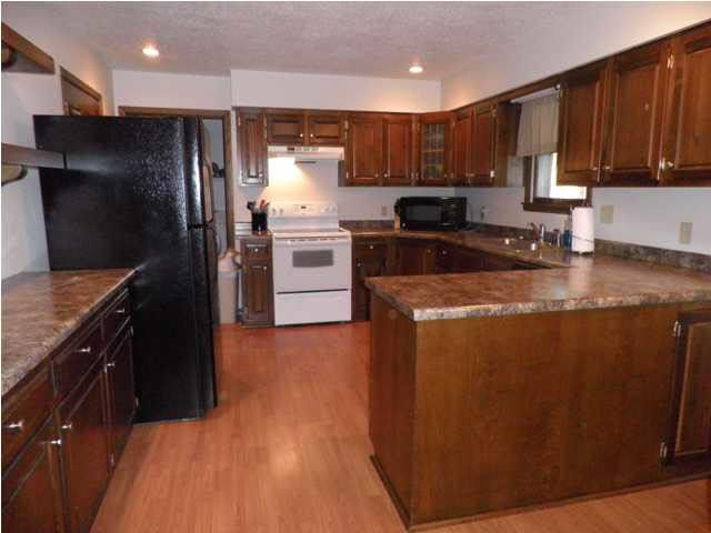 200 S Dean, Mount Hope, KS 67108