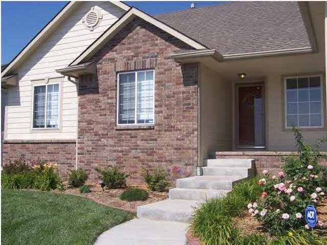 3005 Duncan, Newton, KS 67114