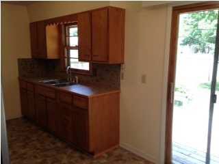 406 S Mary Etta, Derby, KS 67037