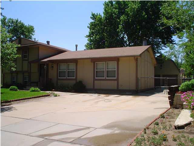 771 N Custer, Wichita, KS 67212