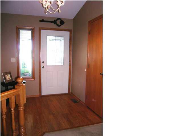 625 N Timberleaf Dr, Derby, KS 67037