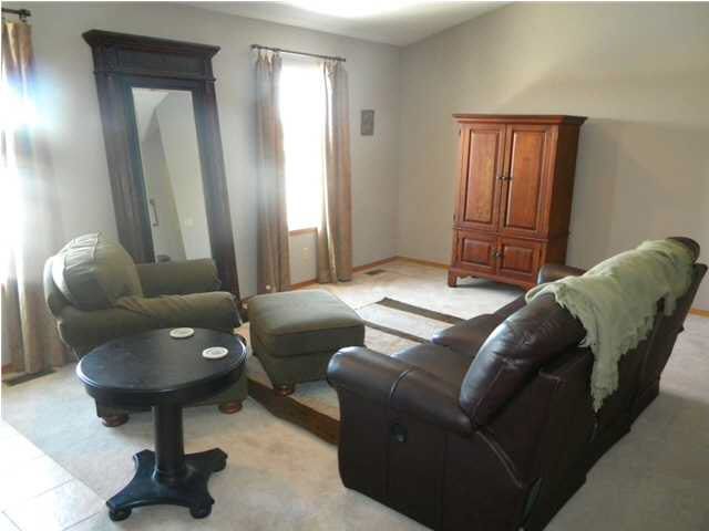 6652 E 44th Ct N, Bel Aire, KS 67226