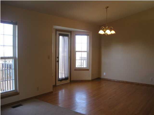 4817 E 44th St N, Bel Aire, KS 67220