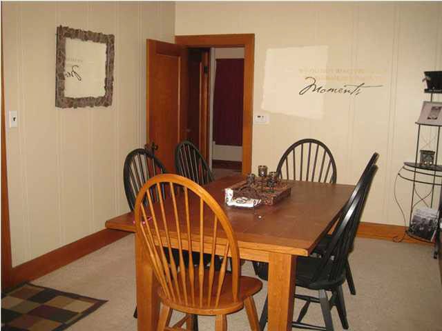 1429 E 1st, Winfield, KS 67156