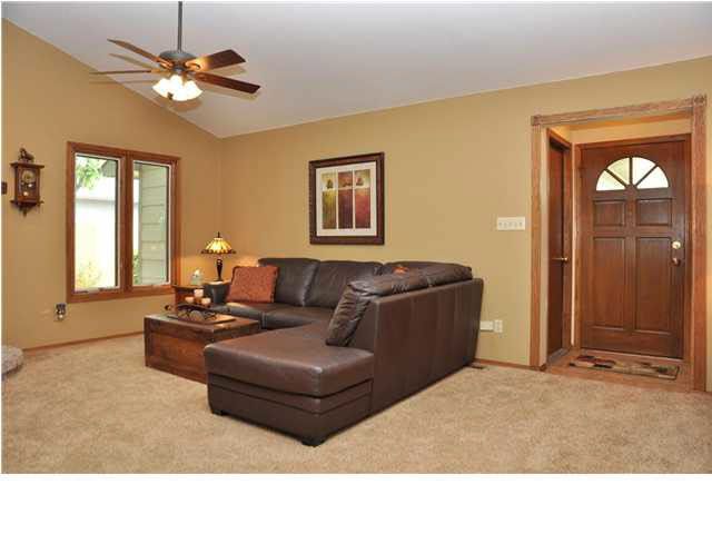 1519 E Horizon Dr, Derby, KS 67037
