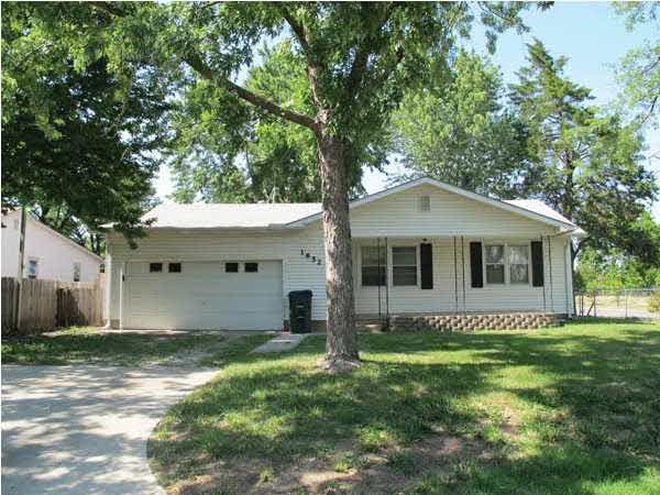 1652 E Alta, Wichita, KS 67216