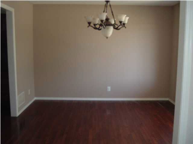 1462 N Windmill Rd, Derby, KS 67037