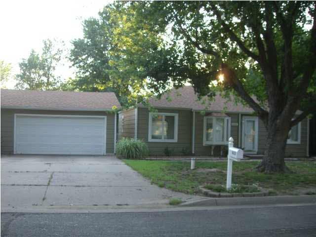 633 S Atherton, Maize, KS 67101