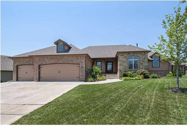 1426 E Timber Falls Ct, Andover, KS 67002