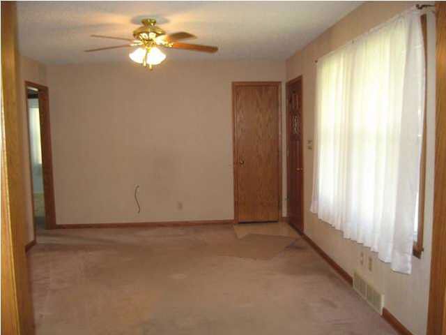 1058 Kokomo, Derby, KS 67037