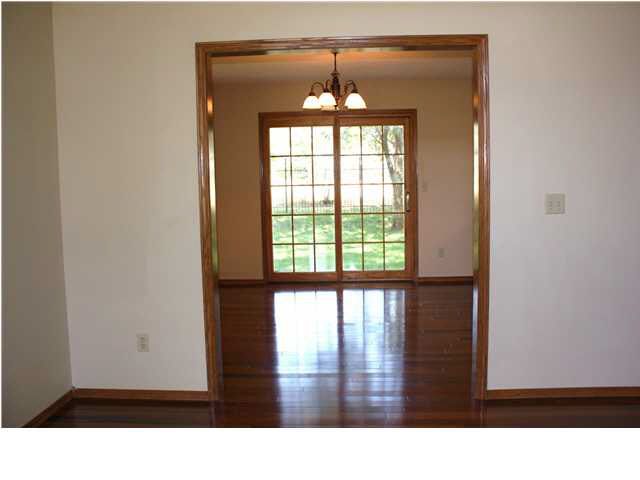 113 E Maplewood, Mulvane, KS 67110