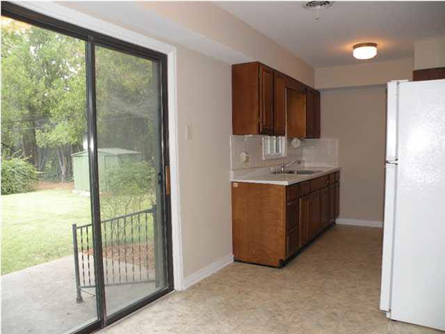 5902 E Avalon St, Wichita, KS 67208