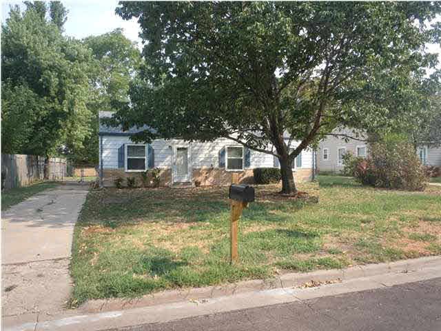 1416 E Denver St, Park City, KS 67219
