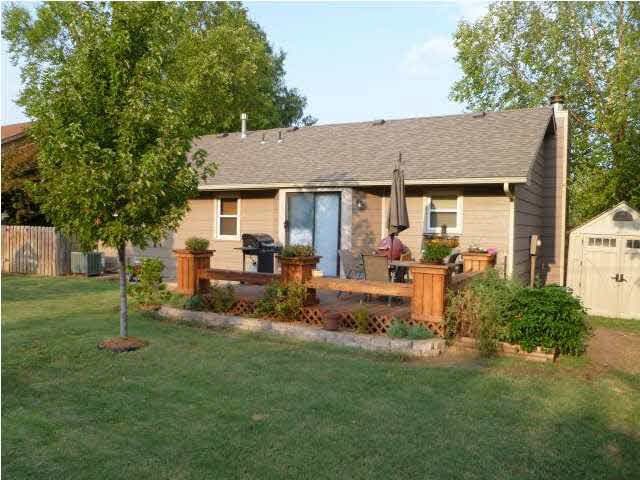 1461 N Pine Grv, Wichita, KS 67212