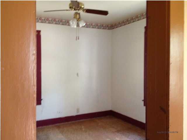 616 E 8th #181182465, Newton, KS 67114