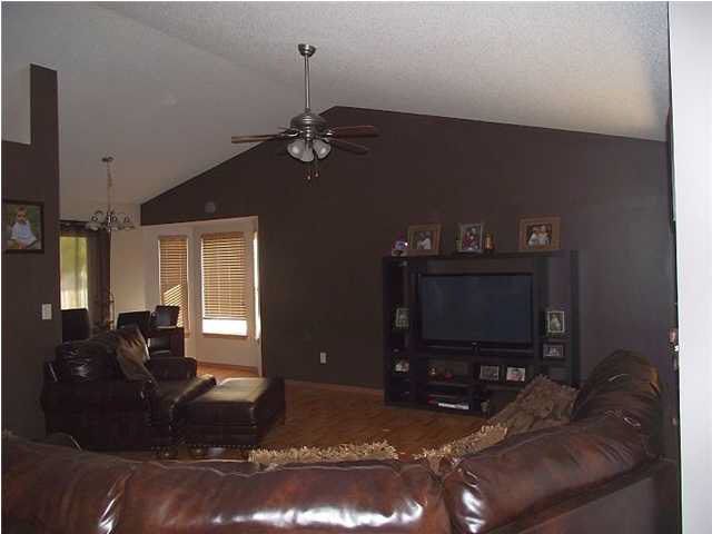 2226 S Milstead, Wichita, KS 67209