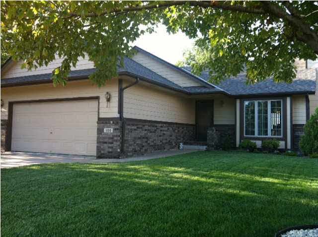 100 E Buckthorn Rd, Derby, KS 67037