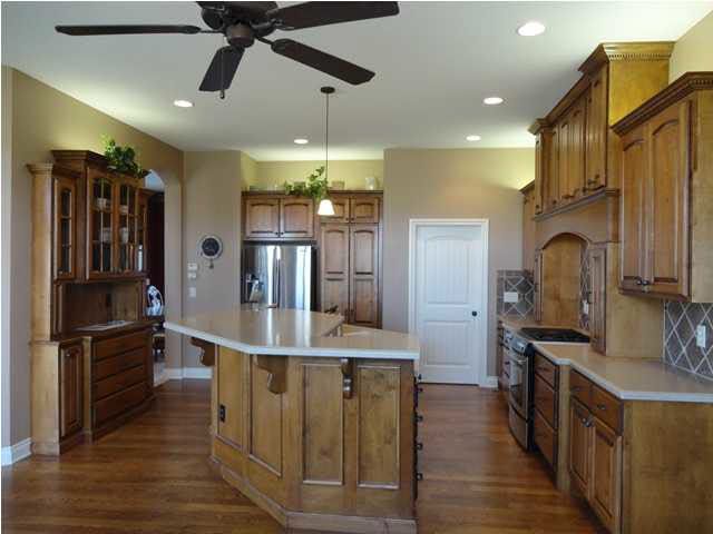 3109 Willow Creek, Rose Hill, KS 67133