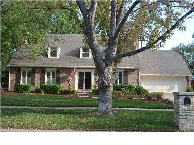 8610 E Brentmoor, Wichita, KS 67206