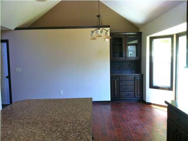 4528 N Eagle Lake, Bel Aire, KS 67220