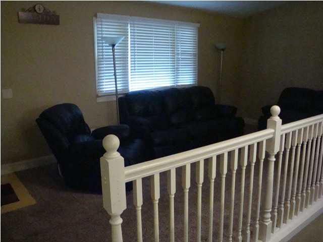 3 Son Ct, Valley Center, KS 67147