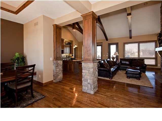 813 Fairoaks, Andover, KS 67002
