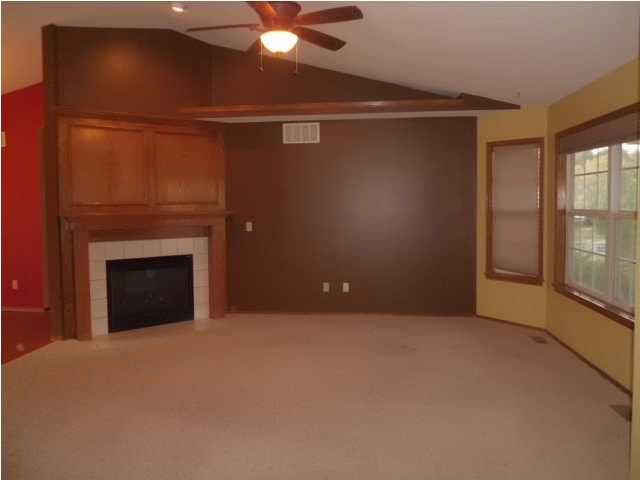 321 W Goff, Valley Center, KS 67147