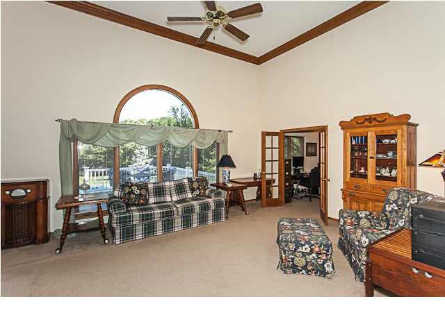 14720 E Sharon Ln, Wichita, KS 67230