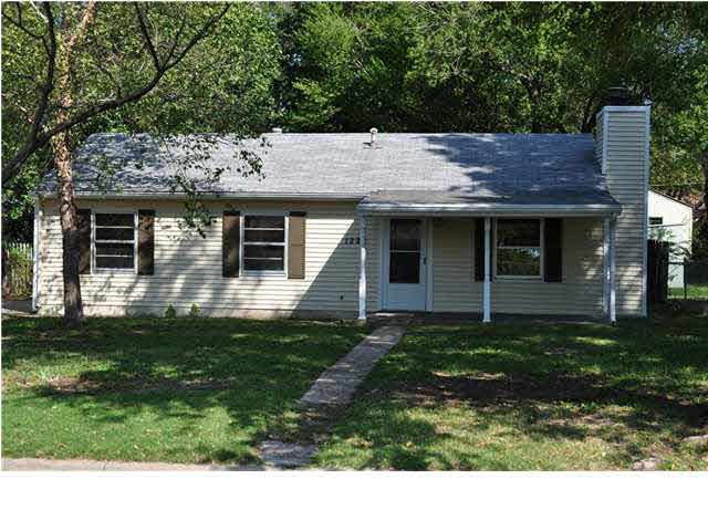 1222 E Arlington, Park City, KS 67219