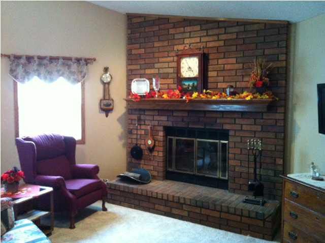 2300 N White Oak Dr, Derby, KS 67037