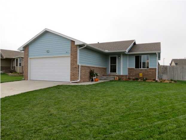 2601 E Casey Dr, Goddard, KS 67052