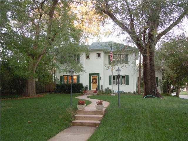 200 N Pershing Ave, Wichita, KS 67208