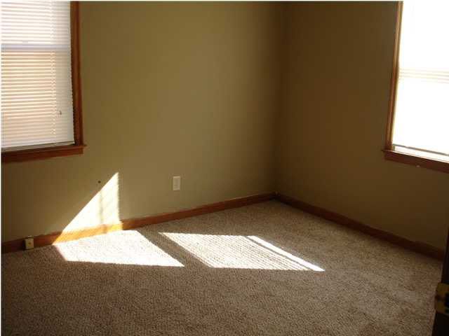 5923 E Bellaire, Wichita, KS 67207