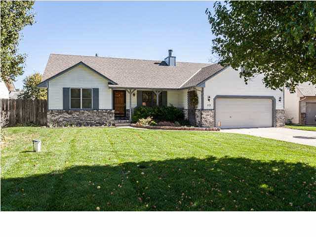 112 E Sandhill, Derby, KS 67037