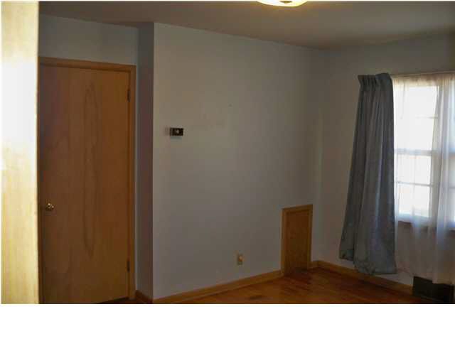 1121 Allison, Newton, KS 67114