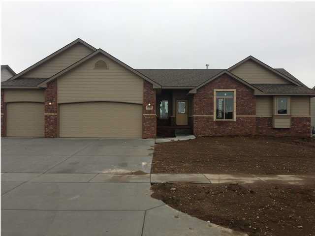 12406 E Casa Bella, Wichita, KS 67207
