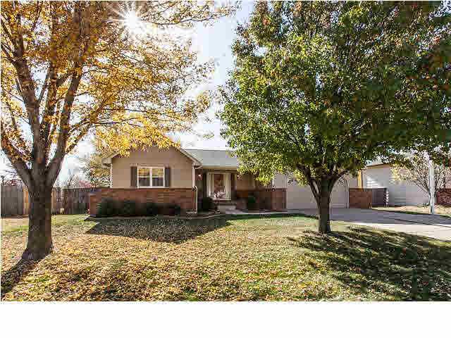 213 E Rosewood, Derby, KS 67037