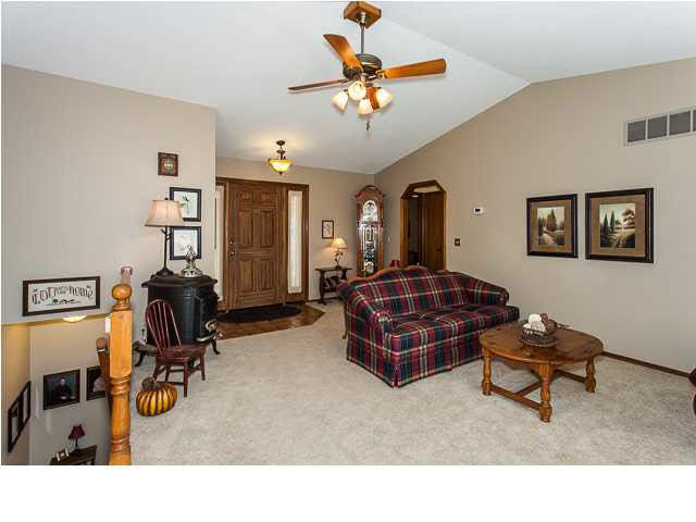 213 E Rosewood, Derby, KS 67037