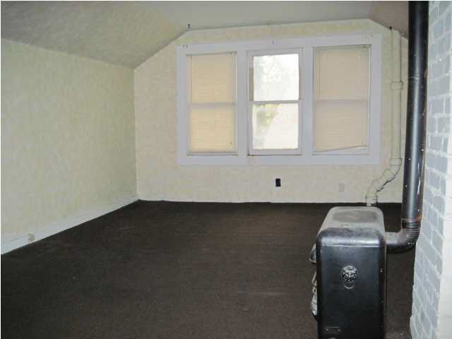 3900 E Central Ave, Wichita, KS 67208