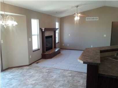 1602 N Decker, Wichita, KS 67235