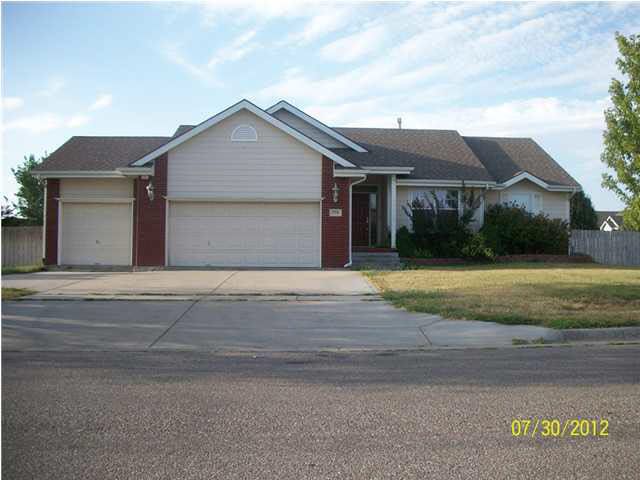 718 W Jamestown Dr, Andover, KS 67002