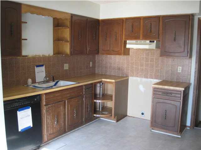 3944 W 33rd St South, Wichita, KS 67217