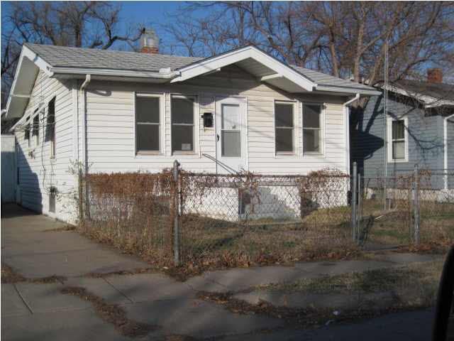1616 E Morris St, Wichita, KS 67211