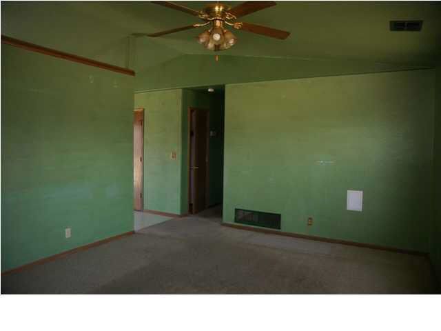 9598 SW Turner Rd, Augusta, KS 67010