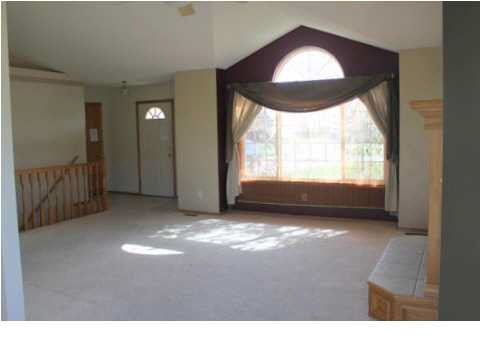 603 Austin Ln, Sedgwick, KS 67135