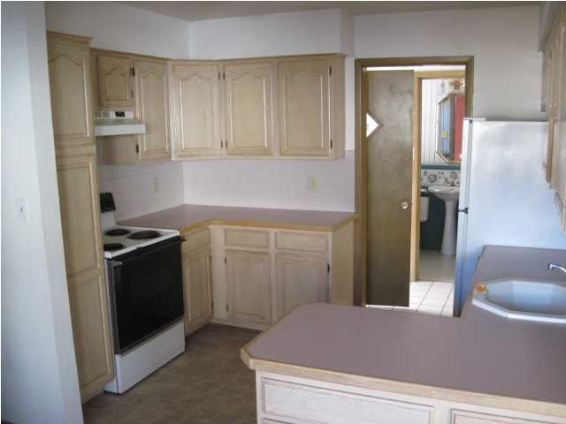 1343 N Pleasantview, Derby, KS 67037