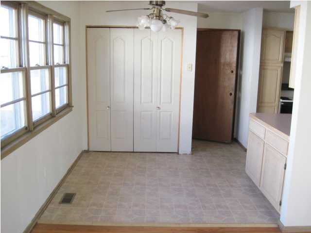 1343 N Pleasantview, Derby, KS 67037